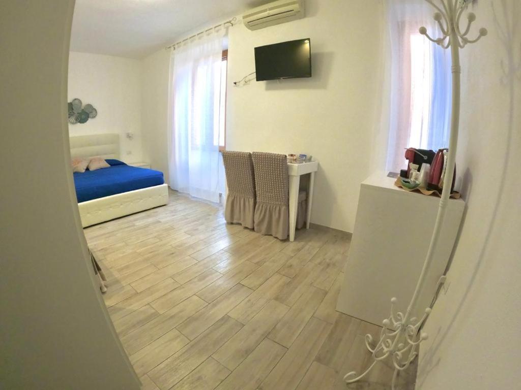 Stella Guest House Santa Teresa Gallura Bagian luar foto